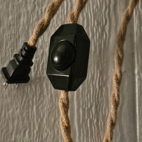 Black macrame hanging light - Picture 5 of 5